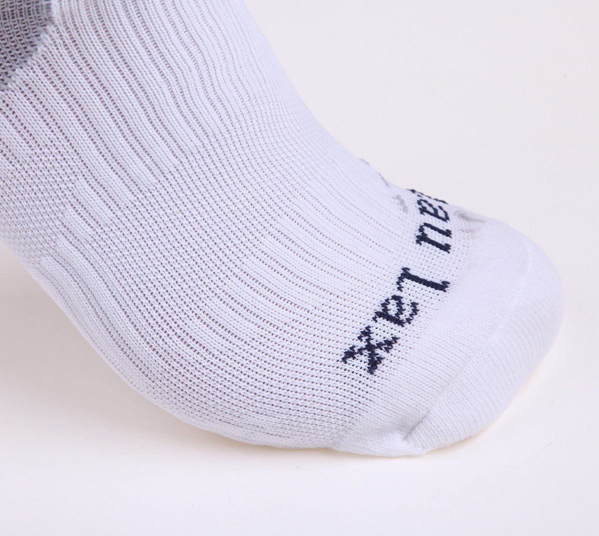 COOLMAX Professional Running Socks - Compression - White - Size UK 7 - 11